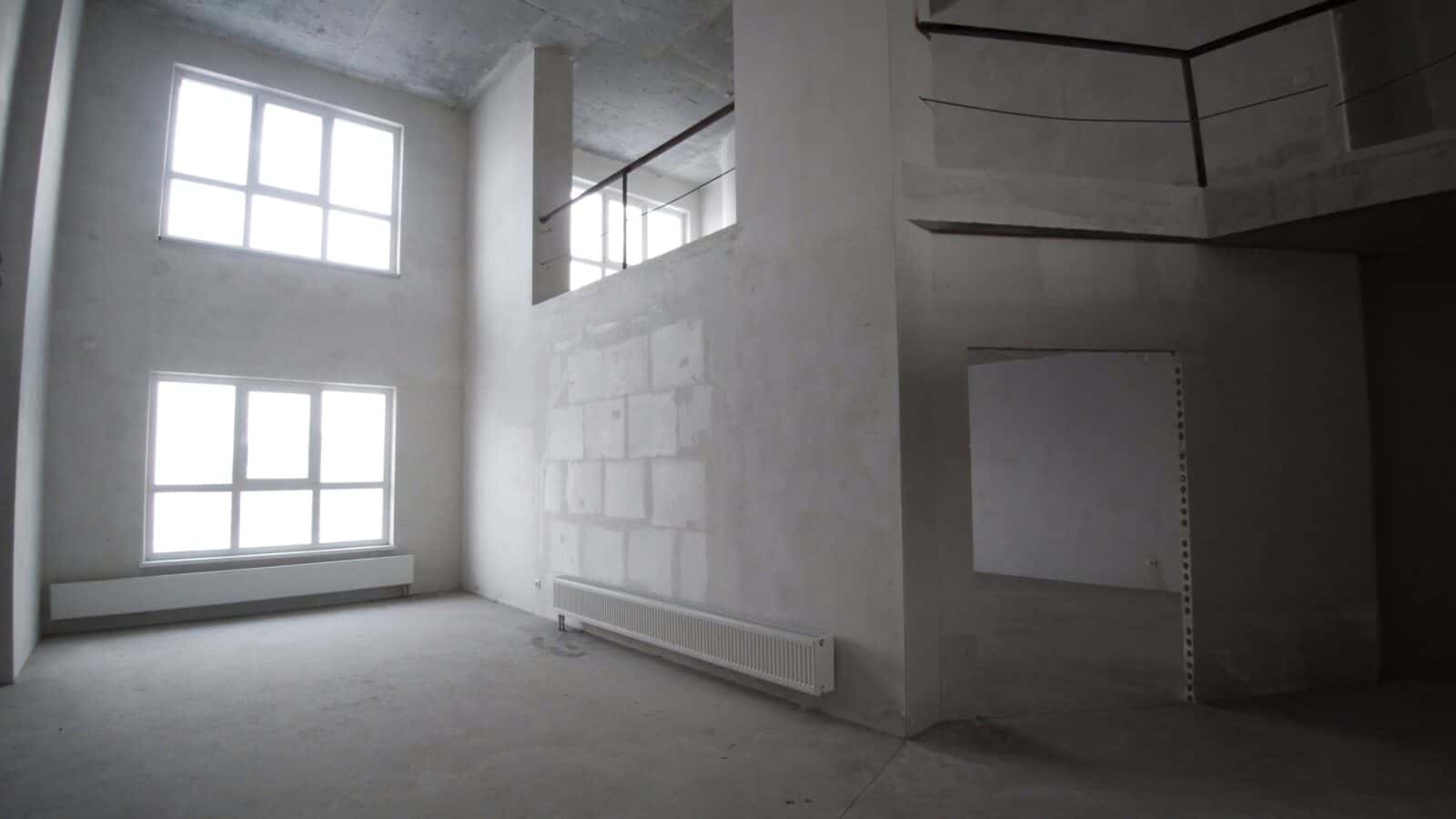 Finishing works at renovated apartment. Clip. Plastered walls, wallpapering, painted ceiling
